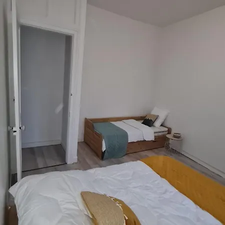 A 5 Minutes De La A Pied Apartman