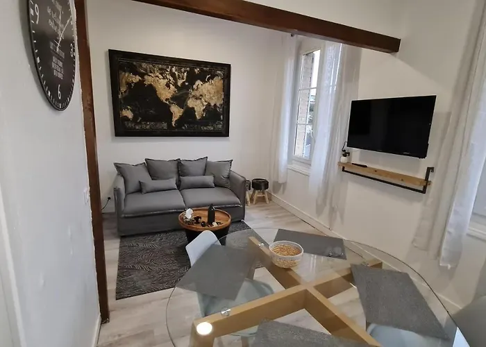 A 5 Minutes De La A Pied Étretat