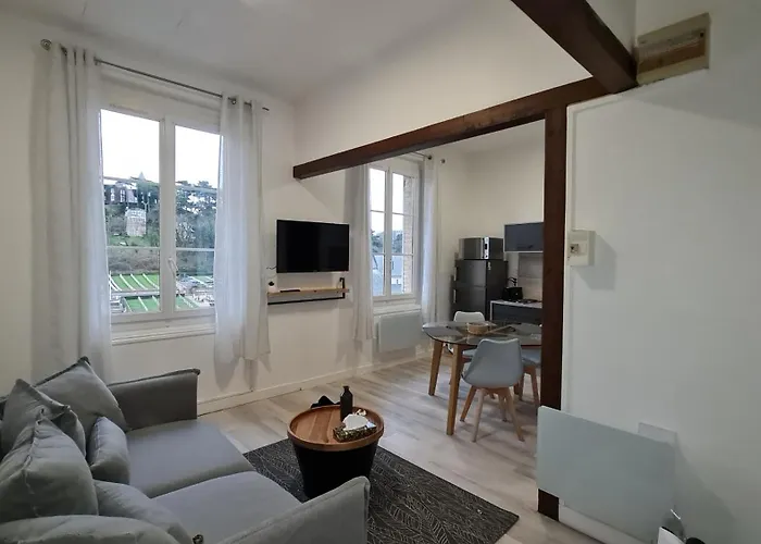 A 5 Minutes De La A Pied